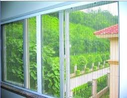 Pleated sliding mosquito net